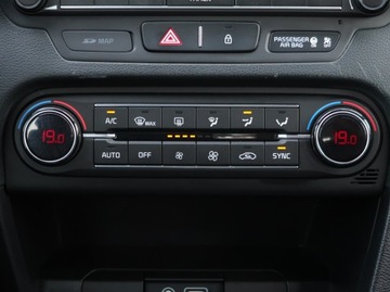 Kia Ceed III Hatchback 1.6 CRDi SCR 115KM 2018 Kia Ceed 1.6 CRDi, Navi, Klima, Klimatronic, zdjęcie 12