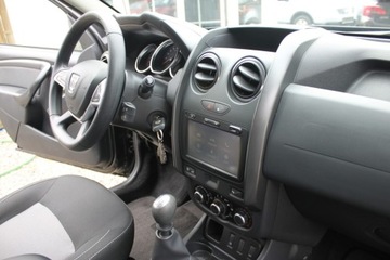 Dacia Duster I SUV Facelifting 1.2 TCe (Euro 6) 125KM 2017 Dacia Duster Dacia Duster I Pierwszy wlasciciel Serwis ASO Navi Stan BDB W, zdjęcie 17