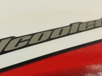 ПРАВАЯ СТОРОНА НАКЛЕЙКА YAMAHA YQ 50 AEROX 2000 5LCF173F0100