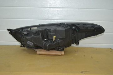 ФАРА ПЕРЕДНЯЯ ПРАВАЯ MONDEO MK5 FULL LED