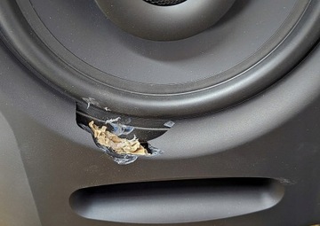 Студийный монитор Fluid Audio FX80, 2 шт. ПОВРЕЖДЕНЫ.