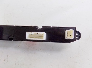 KIA PRO CEED ED 2009 PANEL PŘEPÍNAČ VÝSTRÁŽNÝCH