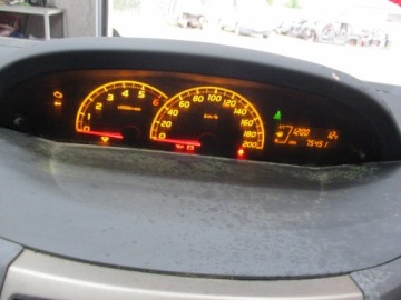 СЧЕТЧИК ЧАСОВ YARIS II 1.4 D4D 09-11