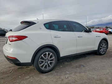 Maserati Levante 2017 Maserati Levante 2017 MASERATI LEVANTE 3.0 Benzyna 424KM, zdjęcie 2