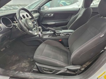 Ford Mustang VI Fastback Facelifting 5.0 Ti-VCT 450KM 2022 Ford Mustang Gt 2022 5.0 Benzyna 450KM, zdjęcie 7