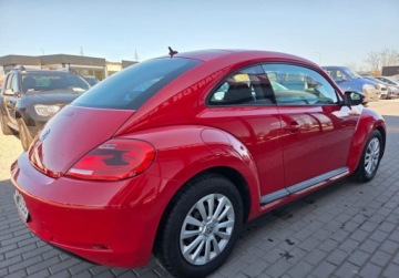 Volkswagen Beetle Hatchback 3d 1.2 TSI 105KM 2012 Volkswagen Beetle 1.2TSI 105KM 6biegow Klima PELNY SERWIS VW Isofix Oplaty, zdjęcie 4
