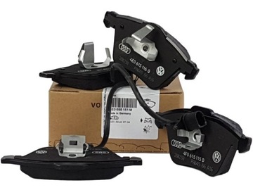 ORYGINALNE KLOCKI HAMULCOWE 4E0698151M PRZÓD DO AUDI A4 B6 B7 A6 C6 A8 D3