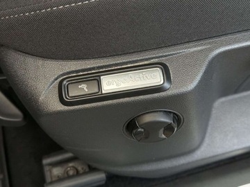 Volkswagen Tiguan II SUV 2.0 TSI 190KM 2019 Volkswagen Tiguan 190 KM 4Motion R-Line LED TOP Virtual Pakiety Salon, zdjęcie 13