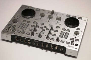 МИКШЕРНАЯ КОНСОЛЬ HERCULES DJ CONSOLE RMX от L01