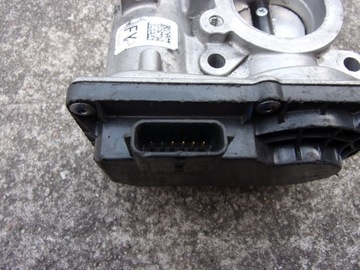 PRZEPUSTNICA SILNIKA RENAULT CLIO IV 0,9 TCE 161206038R H8201171233