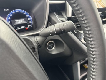 Toyota Corolla Cross 2.0 Hybrid Dynamic Force 197KM 2023 Toyota Corolla Cross 2.0 Hybrid Executive AWD Toyo, zdjęcie 19