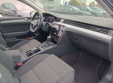 Volkswagen Passat B8 Limousine Facelifting 2.0 TDI SCR 150KM 2021 Volkswagen Passat VatMarza Virtual Cockpit hak ACC od Dealera 2.0, zdjęcie 12