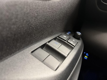 Toyota Yaris IV Hatchback 1.5 Hybrid Dynamic Force 116KM 2023 Toyota Yaris Cross Hybrid 1.5 Comfort Toyota Yaris, zdjęcie 18