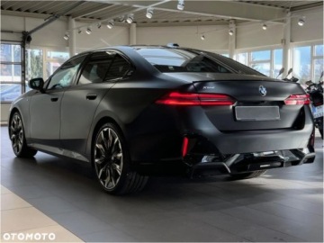 BMW Seria 5 G90-91 2025 BMW Seria 5 BMW Seria 5 3.0 Diesel 303KM, zdjęcie 2