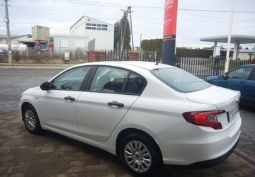 Fiat Tipo II Sedan 1.4 95KM 2019 Fiat Tipo Fiat Tipo II I wlasciciel, Salon PL, serwis 1.4 Benzyna 95KM, zdjęcie 9
