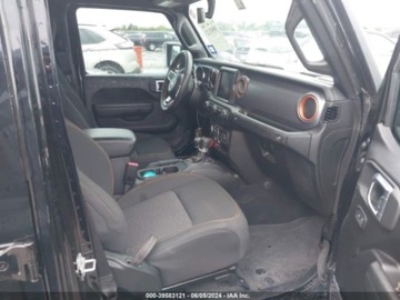 Jeep 2023 Jeep Gladiator 2023r, Mojave, 4x4, 3.6L 3.6 Benzyna 285KM, zdjęcie 9