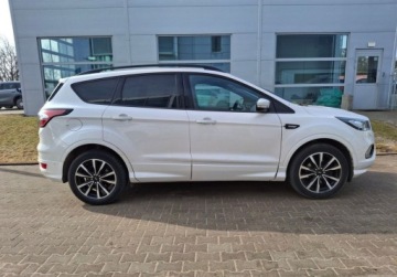 Ford Kuga II SUV Facelifting 1.5 EcoBoost 150KM 2019 Ford Kuga Ford Kuga 1.5 EcoBoost 150KM, ST-line, Salon PL 1.5 Benzyna 150KM, zdjęcie 2