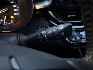 Toyota C-HR I Crossover Facelifting 2.0 Hybrid Dynamic Force 184KM 2021 Toyota C-HR 2.0 Hybrid Executive 2.0 Hybrid Execut, zdjęcie 20