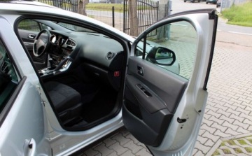 Peugeot 3008 I Crossover 1.6 120KM 2010 Peugeot 3008 1.6 i Klimatyzacja automatyczna Tempomat Panorama 1.6, zdjęcie 16