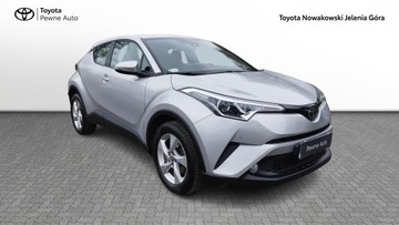 Toyota C-HR I Crossover 1.2L Turbo 116KM 2018 Toyota C-HR 1.2 T GPF Premium, zdjęcie 6