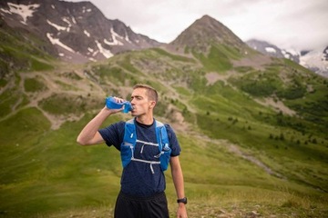 885 Складная спортивная туристическая бутылка для воды для бегунов Camelbak 355 мл