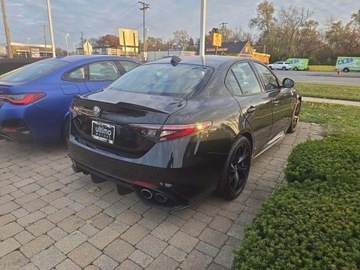 Alfa Romeo Giulia II 2024 Alfa Romeo Giulia Quadrifoglio 2024 2.9l 2.9 Benzyna 505KM, zdjęcie 4