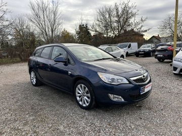 Opel Astra J Sports Tourer 1.4 Turbo ECOTEC 140KM 2012 Opel Astra Bogata wersja/Nowy rozrząd/Serwis/, zdjęcie 3