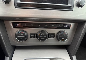 Volkswagen Passat B8 Variant 2.0 TDI 150KM 2015 Volkswagen Passat Stan bdb 2.0 Diesel 150KM, zdjęcie 18