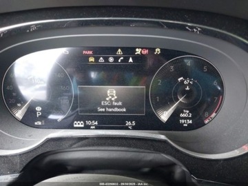 Bentley Bentayga 2022 Bentley Bentayga V8 2022 4.0l 4.0 Benzyna 542KM, zdjęcie 10