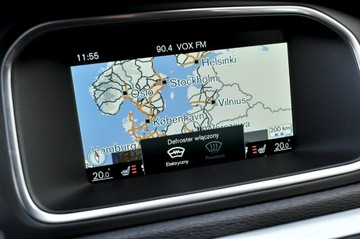Volvo V40 II Hatchback 2.0 D2 DRIVE-E 120KM 2015 Volvo V40 R-Design Xenon Ledy Digital Alcantara, zdjęcie 34