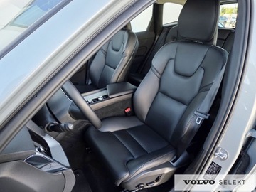 Volvo XC60 II 2023 Volvo XC 60 FV23 Plus Dark B4 B 197+14KM Aut BLIS, zdjęcie 11