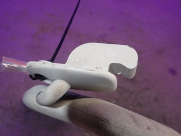 AUDI A4 B7 СОЛНЦЕЗАЩИТНЫЙ КОЗЫРЕК ЛЕВЫЙ 8E0857551