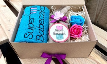 КРАСИВЫЙ НАБОР Полотенце с вышивкой Чай Мыло Розы Подарок на женский день