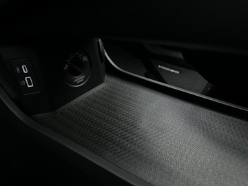 Omoda 5 1.6 T-GDI 147KM 2025 Omoda 5 Blood red, zdjęcie 30