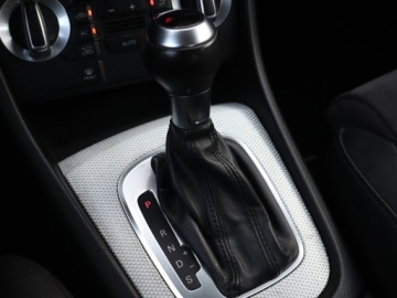 Audi Q3 I SUV 2.0 TDI 177KM 2012 Audi Q3 2.0 TDI, Salon Polska, 174 KM, 4X4, zdjęcie 18