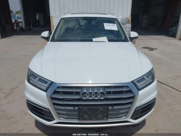 Audi Q5 II SUV 2.0 TFSI 252KM 2018 Audi Q5 2018 AUDI Q5 2.0T PREMIUM2.0T TECH PREMIUM 2.0 Benzyna 253KM, zdjęcie 9