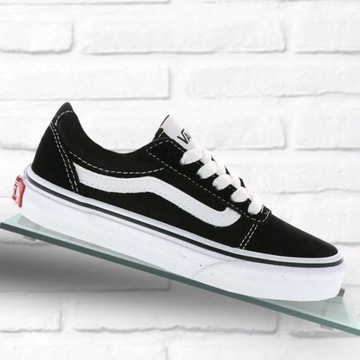 Олдскульные черные кроссовки VANS VN0A38J9IJU 38