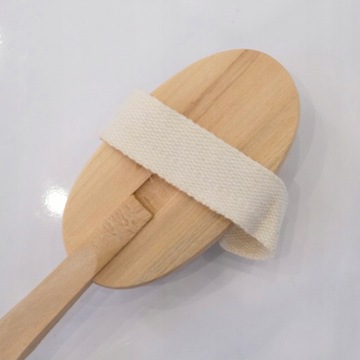 SZCZOTKA DO MYCIA PLECÓW KĄPIELI DŁUGA DREWNIANA R