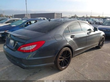 Mercedes CLS W218 2012 Mercedes-Benz CLS 550 2012 4.6l 4.6 Benzyna 402KM, zdjęcie 5