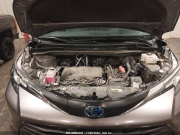 Toyota Sienna III 2023 Toyota Sienna 2023r., 4x4, 2.5L 2.5 Hybryda 189KM, zdjęcie 11