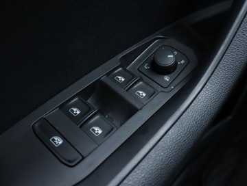 Skoda Karoq Crossover Facelifting 1.5 TSI ACT 150KM 2024 Skoda Karoq 1.5 TSI, 1. Właściciel, Serwis ASO, zdjęcie 18