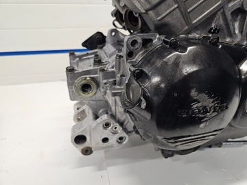 Двигатель Honda VFR 800 RC46 98-01 без чехлов и аксессуаров