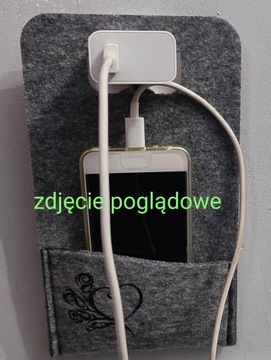 Карман для зарядки телефона, серый, фетр.