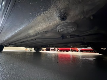 Audi A8 D2 Sedan 3.7 quattro 230KM 1997 Audi A8 (D2) 3.7 V8 Quattro - 1997 Elegancja, moc i niemiecka precyzja, zdjęcie 11