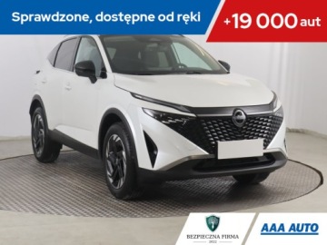 Nissan Qashqai III Crossover Facelifting 1.3 DIG-T MHEV 158KM 2025 Nissan Qashqai 1.3 DIG-T MHEV, 1. Właściciel