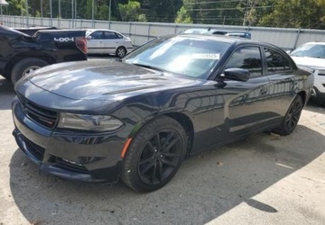 Dodge Charger VII 2017 Dodge Charger Auta z USA - Zapytaj o wiecej ofert 3.6 Benzyna 305KM, zdjęcie 4