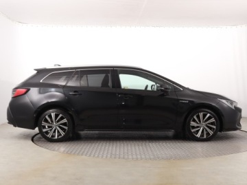 Toyota Corolla XII TS Kombi 1.8 Hybrid 122KM 2021 Toyota Corolla 1.8 Hybrid, Salon Polska, zdjęcie 5