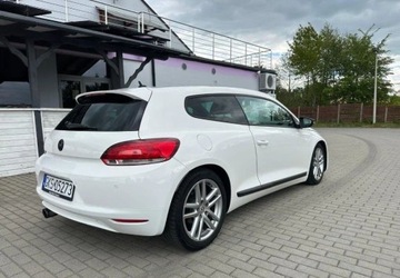Volkswagen Scirocco III 2009 Volkswagen Scirocco 200KM Xenon DynAudio Navi Lift 2.0 Benzyna 200KM, zdjęcie 11