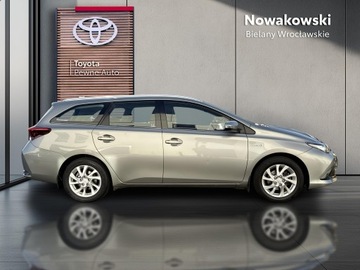 Toyota Auris II Touring Sports Facelifting 1.8 Hybrid 136KM 2017 Toyota Auris Hybrid 135 Premium II (2012-) Hybrid, zdjęcie 23