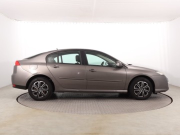Renault Laguna III Hatchback 1.5 dCi 110KM 2009 Renault Laguna 1.5 dCi, Navi, Klima, Klimatronic, zdjęcie 5